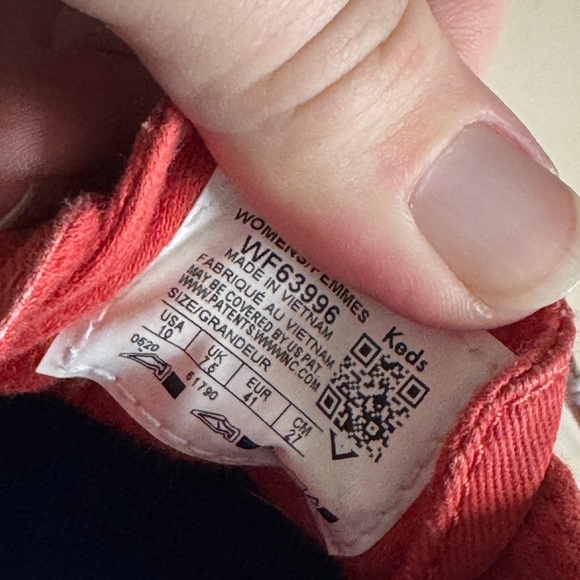 Slip on size 10 orange reddish Keds never worn - Picture 8 of 8